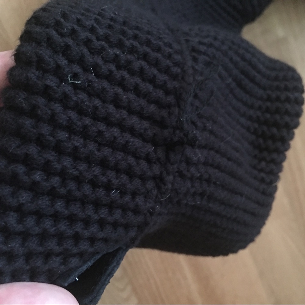 UGG black purl knit boots - Picture 5 of 8